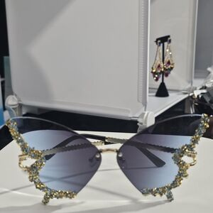 NWT Crystal Butterfly Sunglasses - Blue/Gray Umbre from Artinfinitum Boutique